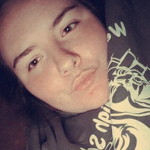 Meet your Posher, Kaitlyn